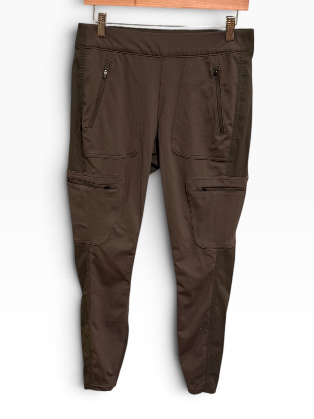 The North Face Women's Olive Cargo Jogger Track Pants - Size Medium